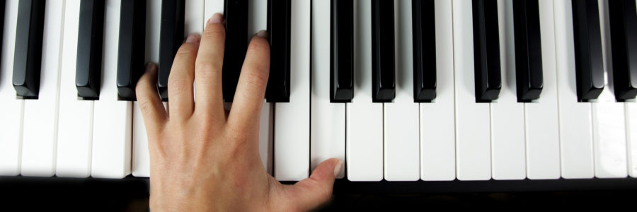 Septiembre 2 de 2.018 – Piano y algo más