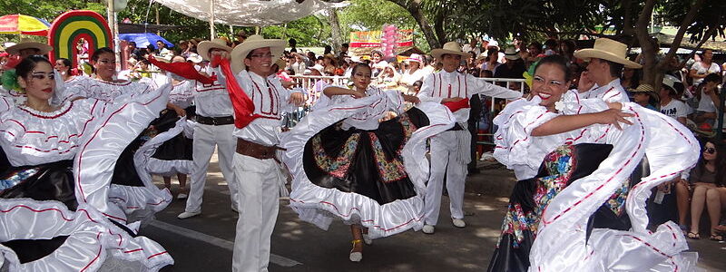 Junio 26 de 2022 – San Juan y San Pedro